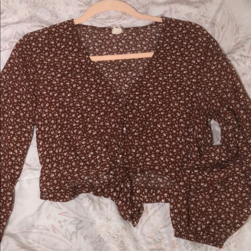 Long sleeve crop top